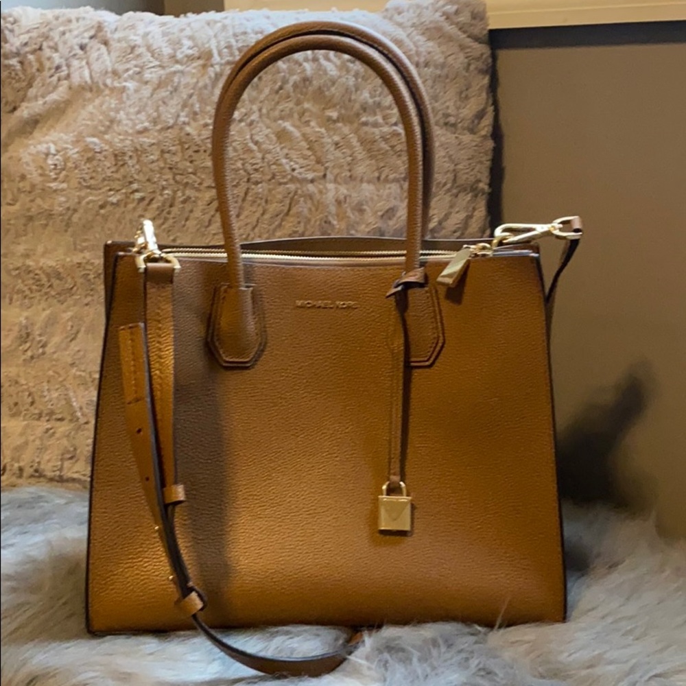 MICHAEL KORS TOTE